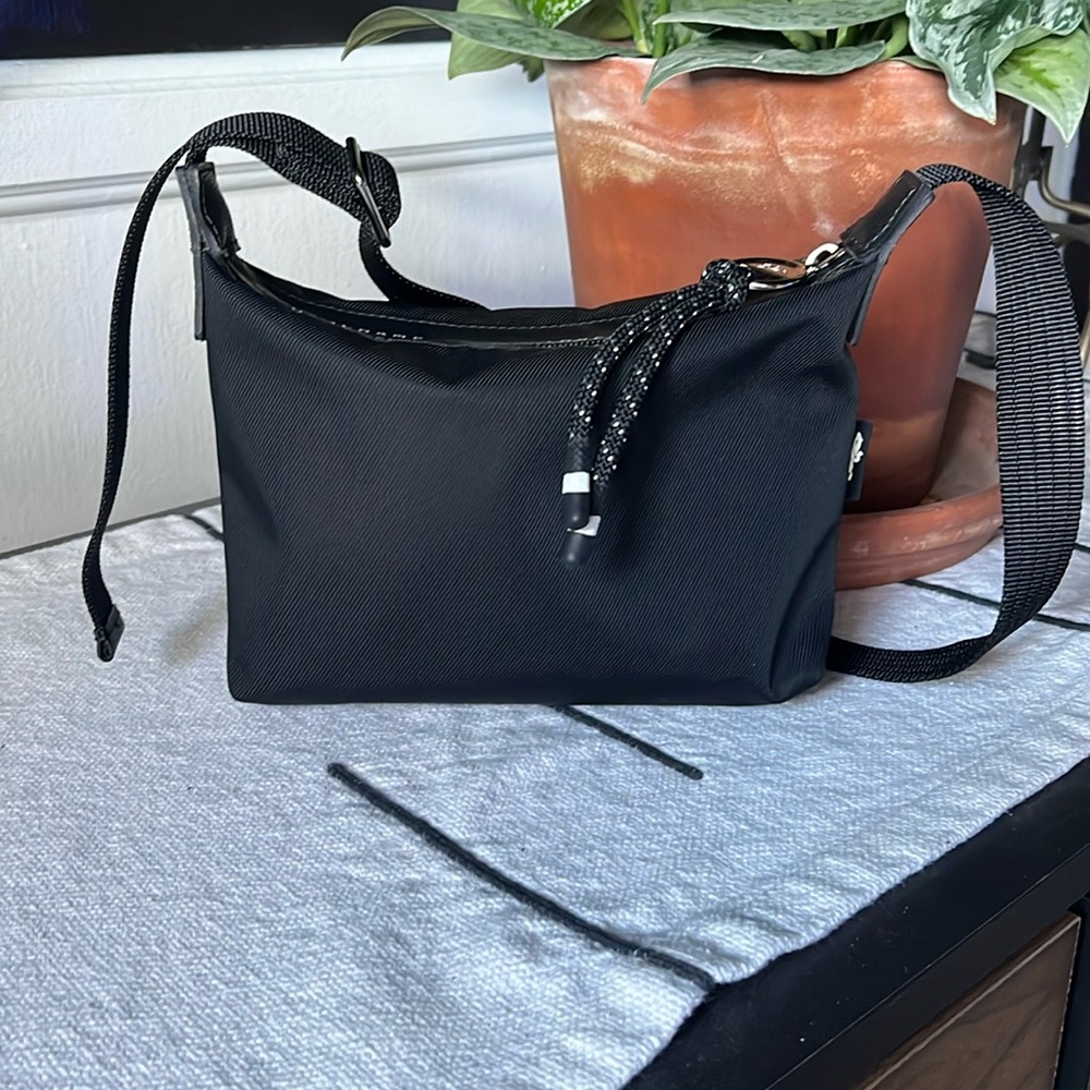 Longchamp Energy Pouch in Black